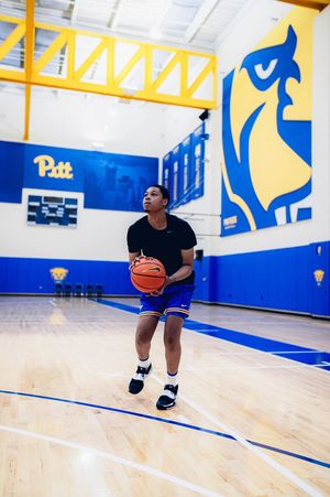 Image post by @Pitt_MBB on Twitter