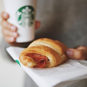 Image post by @starbucks on Instagram