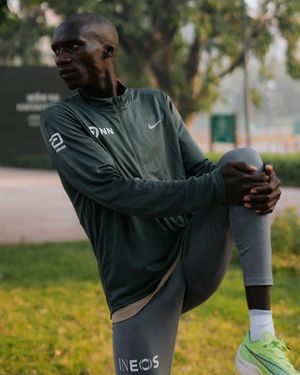 Image post by @nnrunningteam on Instagram