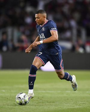 Image post by @psg on Instagram