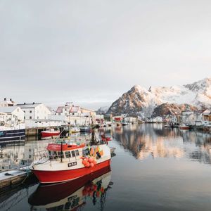 Image post by @moment on Instagram