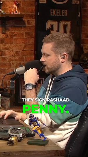 Video post by @thefantasyfootballers on Facebook