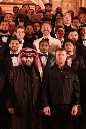 Image post by @MatchroomBoxing on Twitter