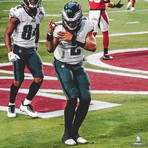 Image post by @youngmoneyapaasports on Instagram