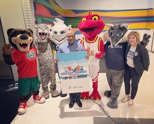 Image post by @umsl on Instagram