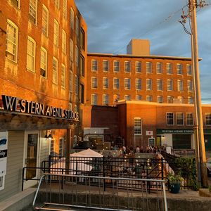 Image post by @westernavearts on Instagram