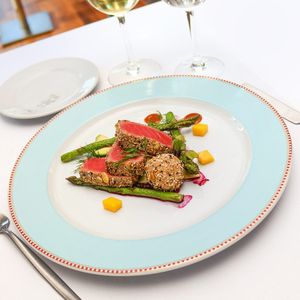 Image post by @hotelmadero on Instagram