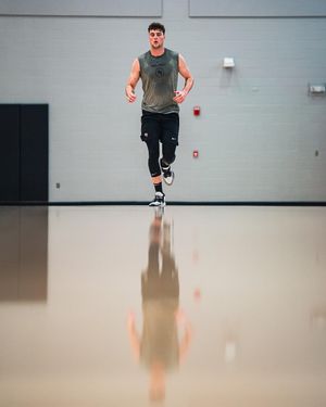 Image post by @wakembb on Instagram