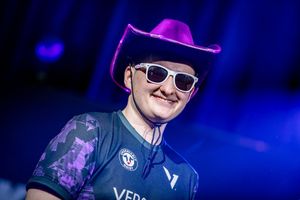 Image post by @version1gg on Twitter