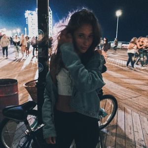 Image post by @carlyvillegas_ on Instagram