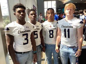 Image post by @duvalsports on Instagram