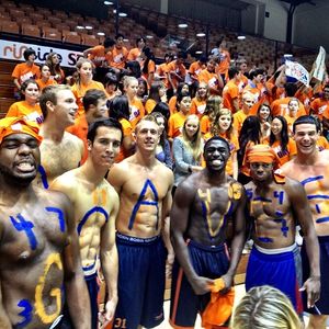 Image post by @pepperdinehoops on Instagram