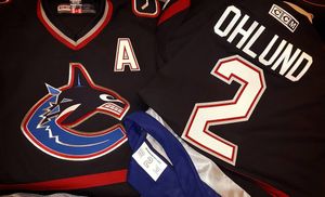 Image post by @canucksstore on Instagram