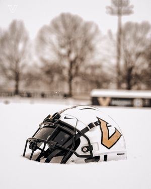 Image post by @VandyFootball on Twitter