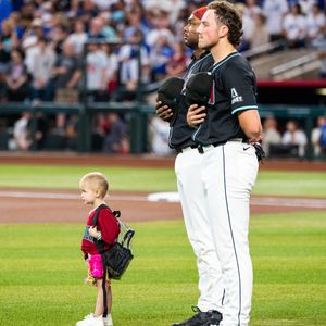 Image post by @dbacksgiveback on Instagram