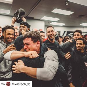 Image post by @usa_football on Instagram