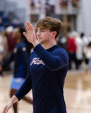 Image post by @leeumbb on Instagram