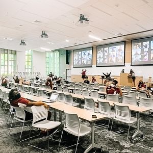 Image post by @collegeofcharleston on Instagram