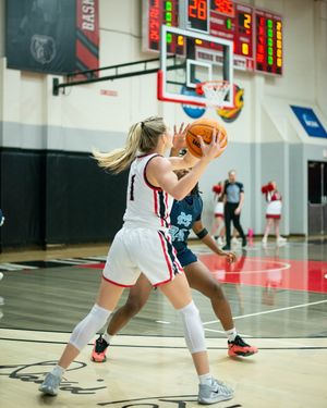 Image post by @uubasketball on Instagram