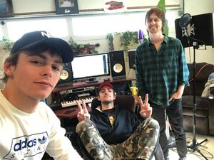 Image post by @ross_lynch on Instagram
