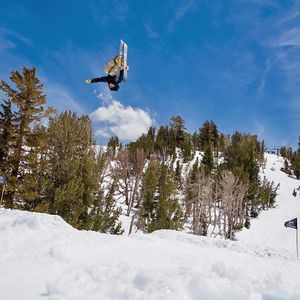 Image post by @j_skis on Instagram