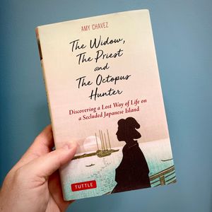 Image post by @tuttlepublishing on Instagram