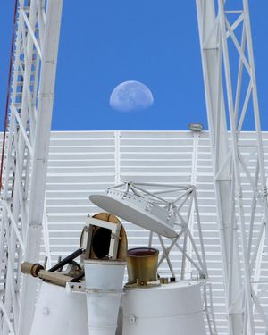 Image post by @nasaartemis on Instagram