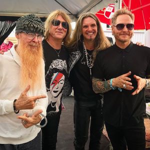 Image post by @defleppard on Instagram