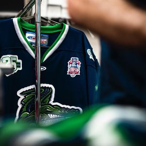 Image post by @fl_everblades on Instagram