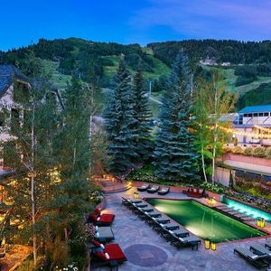 Image post by @ojaivalleyinn on Instagram