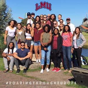 Image post by @lmulionswb on Instagram