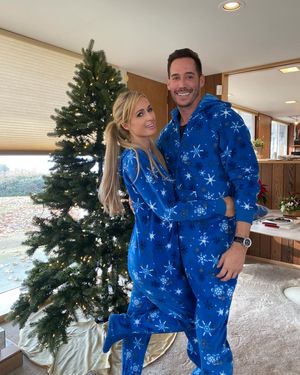 Image post by @parishilton on Instagram