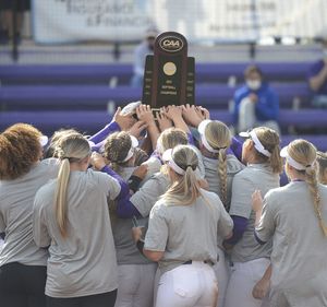 Image post by @jmusoftball on Instagram