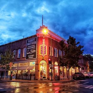 Image post by @nauflagstaff on Instagram