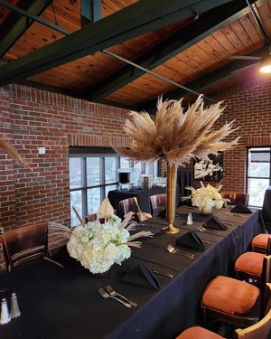 Image post by @flowergardenatl on Instagram