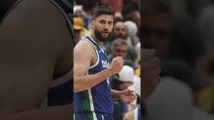 Video post by @mavericks on YouTube