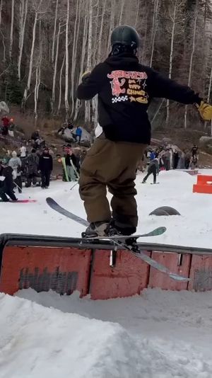 Image post by @jskis on Facebook
