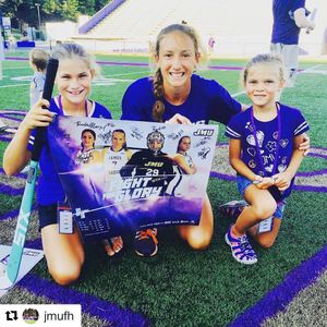 Image post by @stxfieldhockey on Instagram