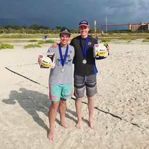 Image post by @uf_beachvolleyball on Instagram