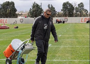 Image post by @unmlobofb on Instagram