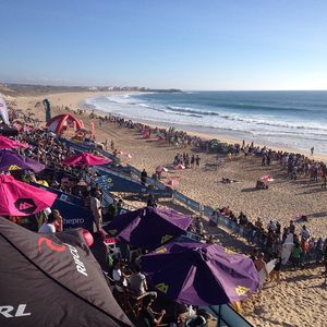 Image post by @wsl.qs on Instagram