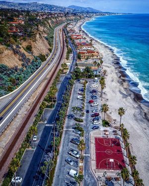 Image post by @dronepals on Instagram