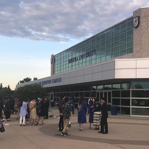 Image post by @hofstrau on Instagram