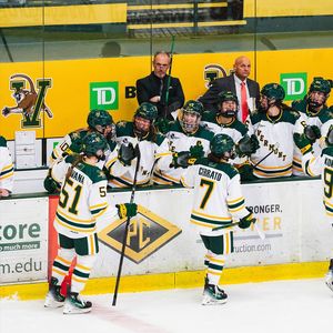 Image post by @uvmwhockey on Instagram