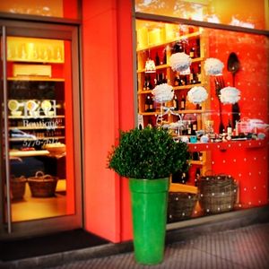 Image post by @hotelmadero on Instagram