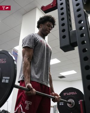 Image post by @tumbbhoops on Instagram