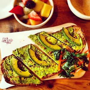 Image post by @lepainquotidienus on Instagram
