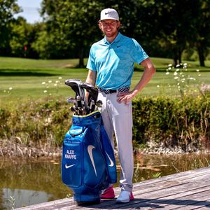 Image post by @alexknappegolf on Instagram