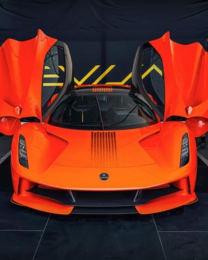 Image post by @lotuscars on Instagram