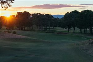 Image post by @glenelggolf on Instagram
